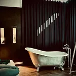 Merangardenvilla Adults Only Апарт-отель Мерано
