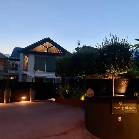 Merangardenvilla Adults Only 4*