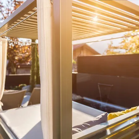 Merangardenvilla Adults Only