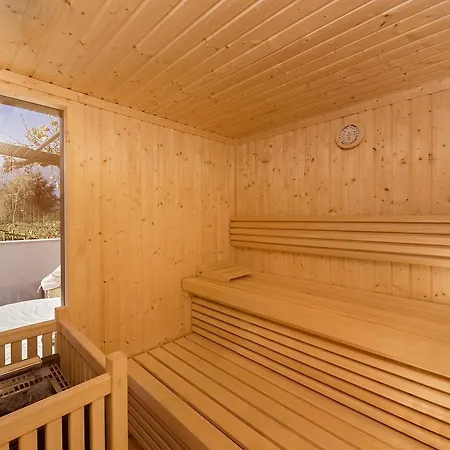 Merangardenvilla Adults Only Aparthotel Merano