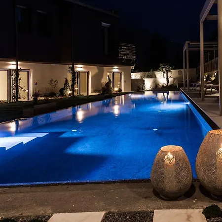 Апарт-готель Merangardenvilla Adults Only Мерано