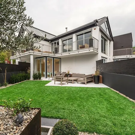 Apartahotel Merangardenvilla Adults Only 4*