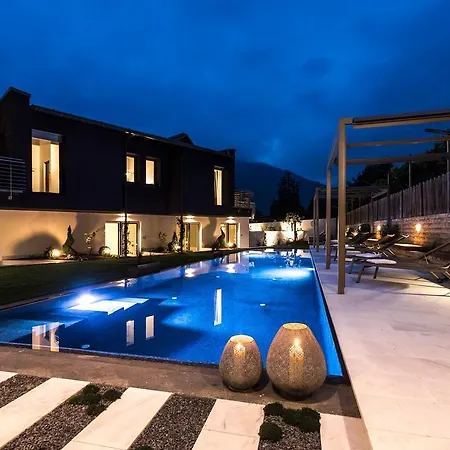 Merangardenvilla Adults Only מלון דירות