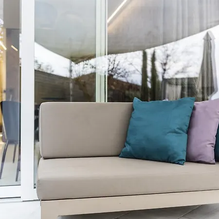 Merangardenvilla Adults Only Appart hôtel 3*