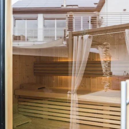 Merangardenvilla Adults Only 3*