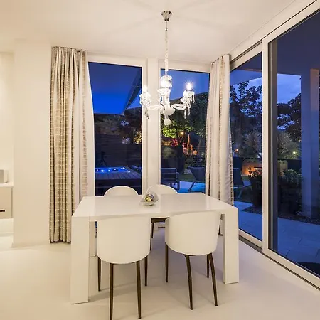 Merangardenvilla Adults Only 3* Merano