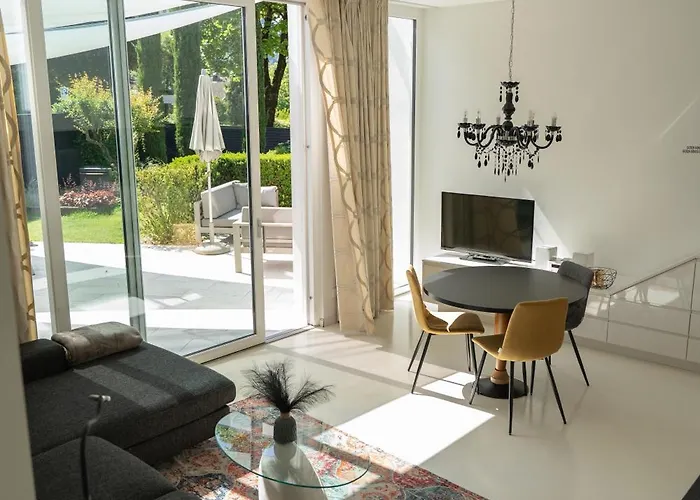 Merangardenvilla Adults Only 4* Merano