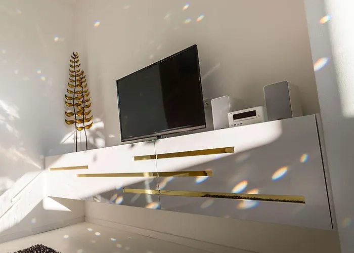 Apart-hotel Merangardenvilla Adults Only