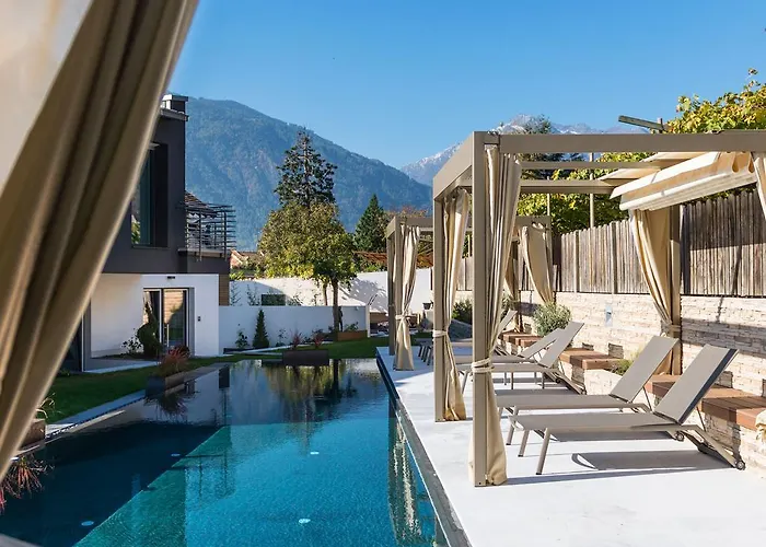 Apart-hotel Merangardenvilla Adults Only 4*