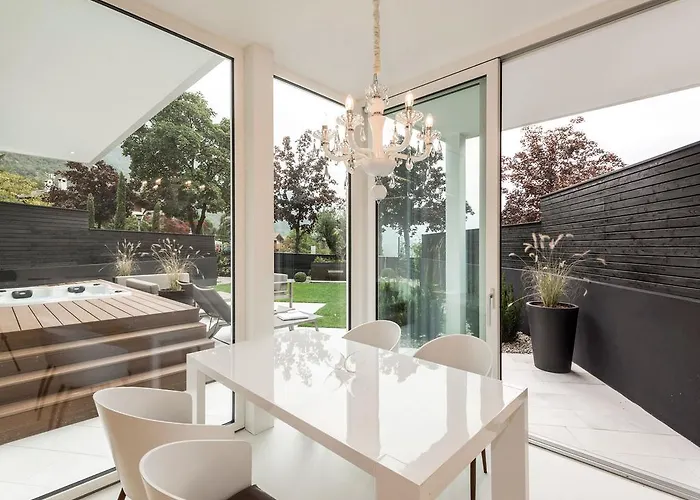 Merangardenvilla Adults Only Apart-hotel